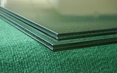 Ultra-lang duidelijk aangemaakt kogelvrij glas
